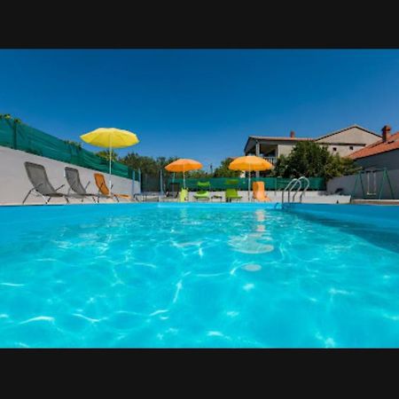 Zale Apartmani Zadar Exterior foto